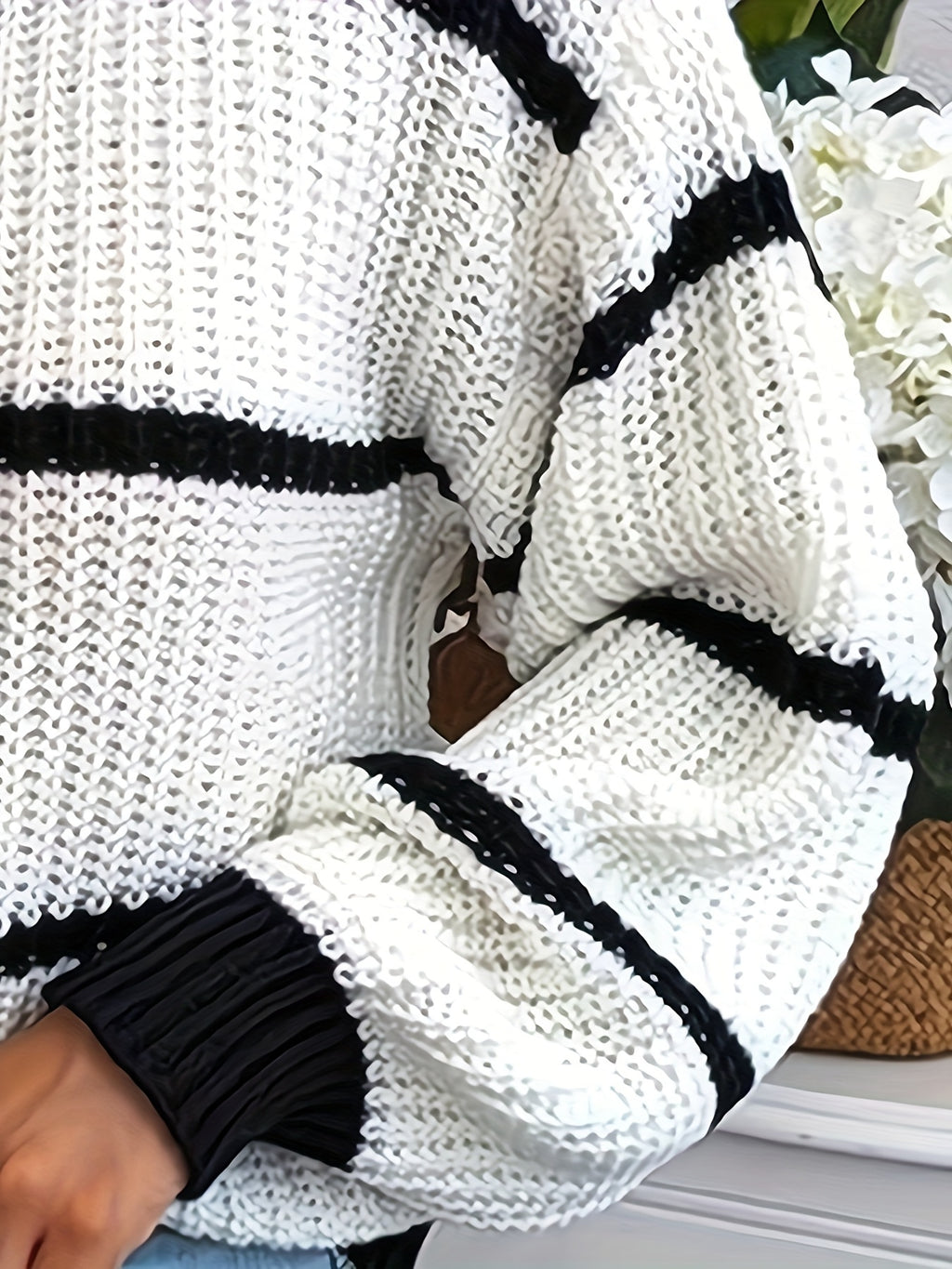 Plus Size Color Block Knitted Sweater, Casual Stylish Mock Neck Long Sleeve Sweater For Fall & Winter, Women's Plus Size Clothing