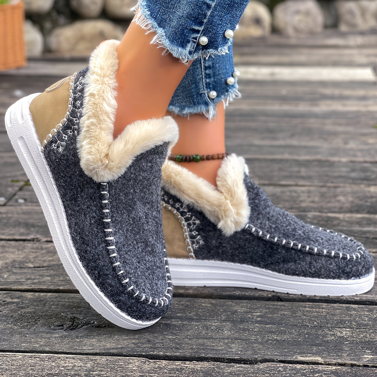 Women'S  Cozy Plush Slip-On Snow Boots with Soft Rubber Sole - Lightweight Warm Winter Boots with Cushioned Insole, Round Toe & Arch Support, Casual Outdoor Shoes for Cold Weather, Black & Brown (Canvas Lining) - Ide