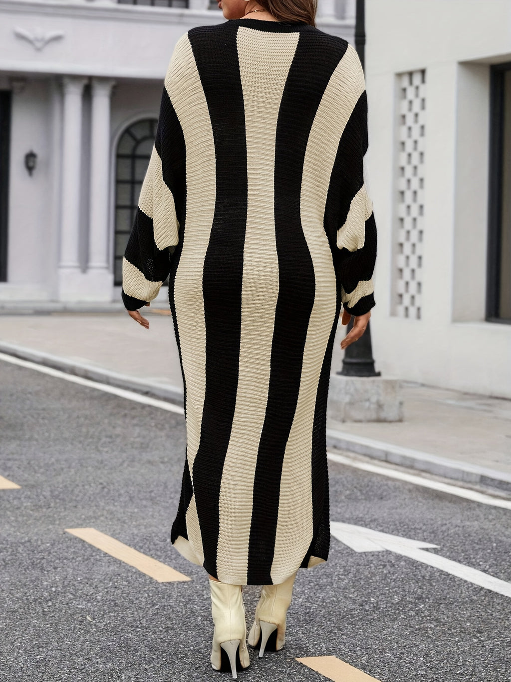 Plus Size Color Block Dress, Stylish Crew Neck Batwing Sleeve Knitted Dress, Women's Plus Size Clothing