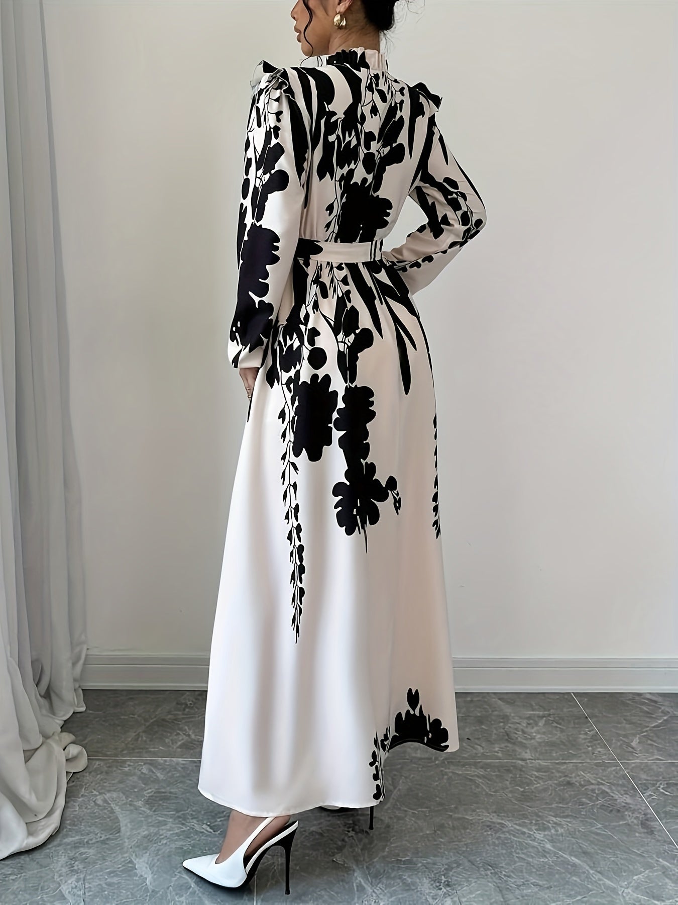 Elegant Floral Print Long Sleeve Dress with Stand Collar and Waist Detail, Polyester A-Line Maxi Dress, with Lantern Sleeves and Ruffle Hem, for Spring/Fall