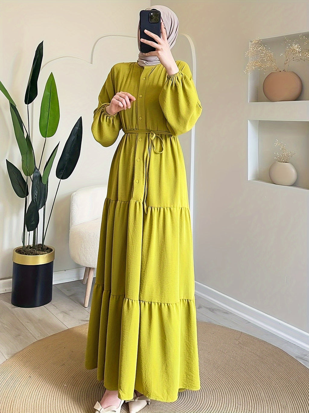 Timeless Appeal, Elegant Solid Color Maxi Dress for Women - Polyester & Spandex Blend, Machine Washable, Belt Detail, Perfect for All Seasons
