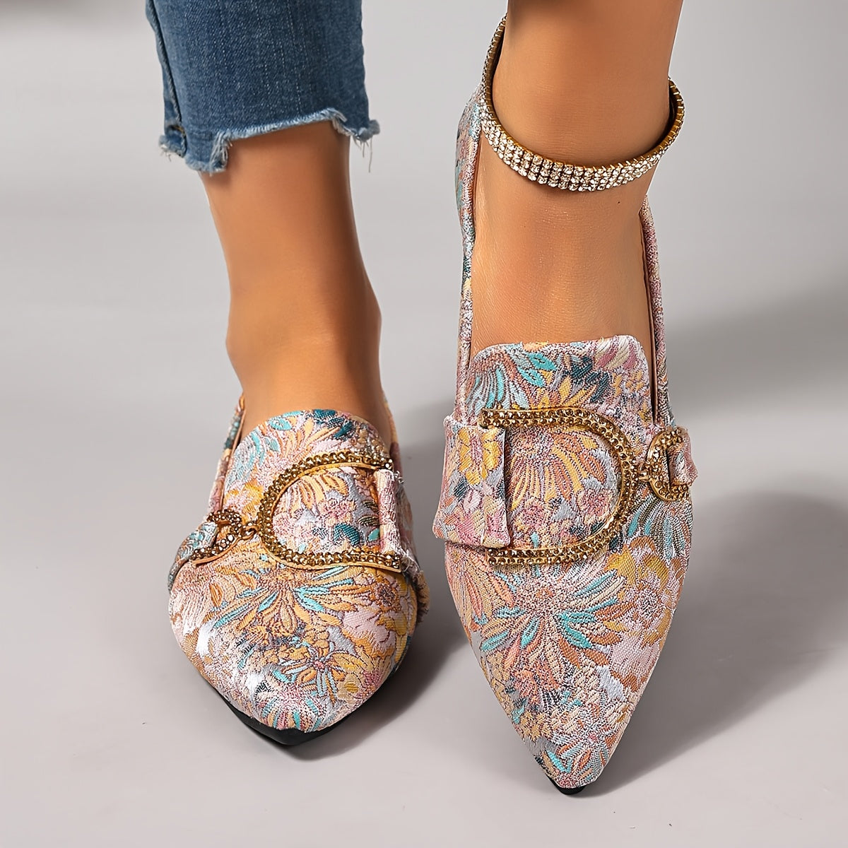 Light Blue & White Floral Design Women's Floral Embroidered Pointed-Toe Flats with Rhinestone Buckle - Soft Non-Slip Comfortable Casual Shoes, All-Season Versatile Slip-On Flats for Casual Attire, Ladies Shoes, Stylish Slipon
