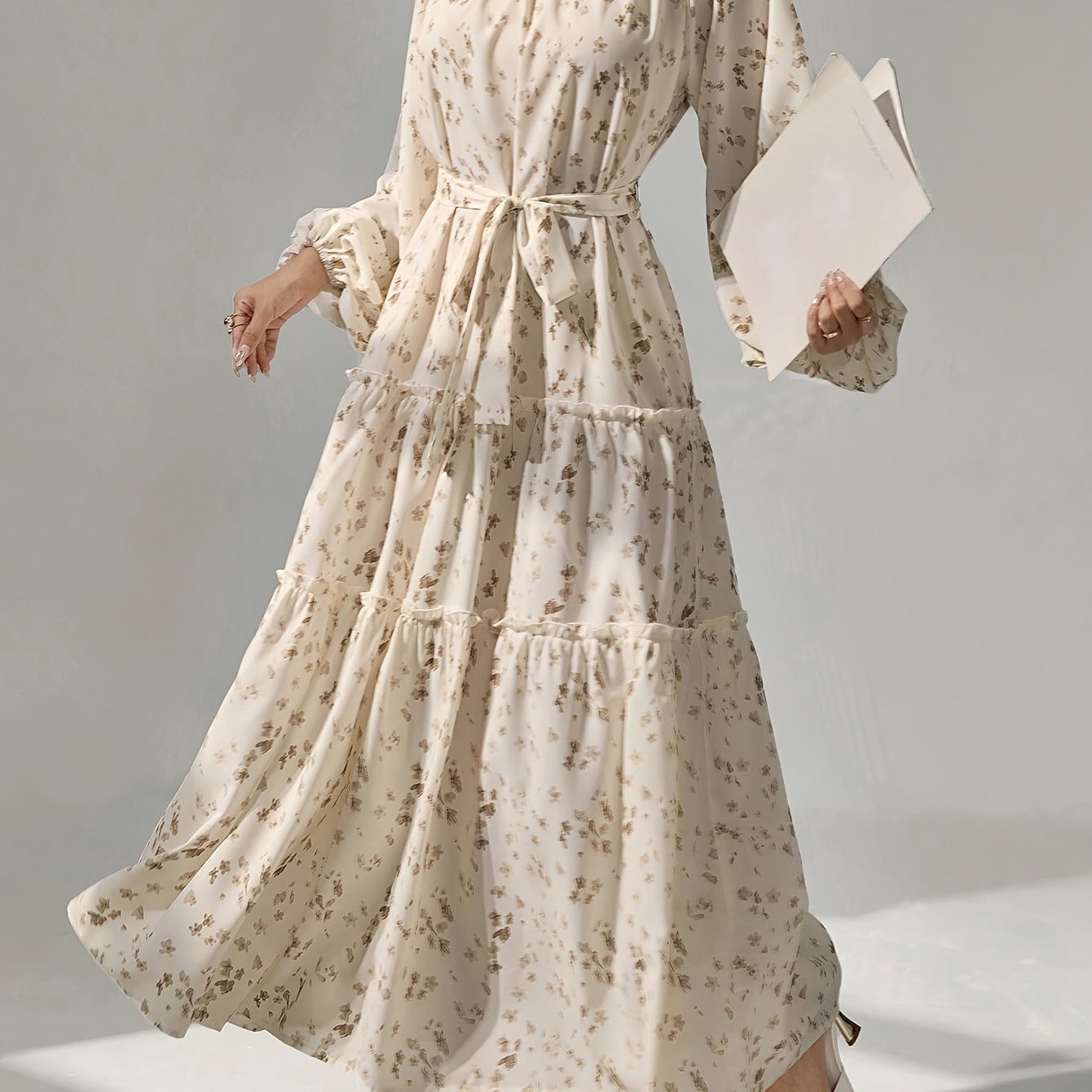 1pc Elegant Floral Print Long Sleeve Tiered Maxi Dress for Women - Polyester Crew Neck Pendulum Dress with Ditsy Flower Pattern, Woven Spring/Fall Casual Gown