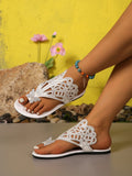 Women's Stylish Summer Outdoor Flip-Flops Anti-Slippery Breathable Lightweight Hard-Wearing Beach Use Rhinestone Decorated