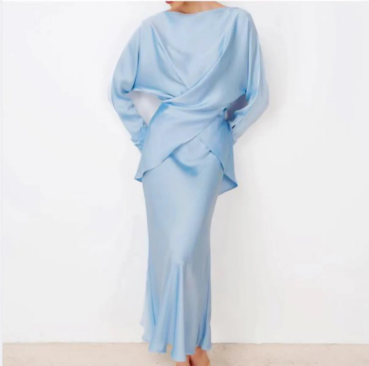 Enyami Fashion Women's 2 Pieces Satin Full Length Ladies Elegant Women Abaya Dubai O Neck Long Sleeve Maxi Skirt Set