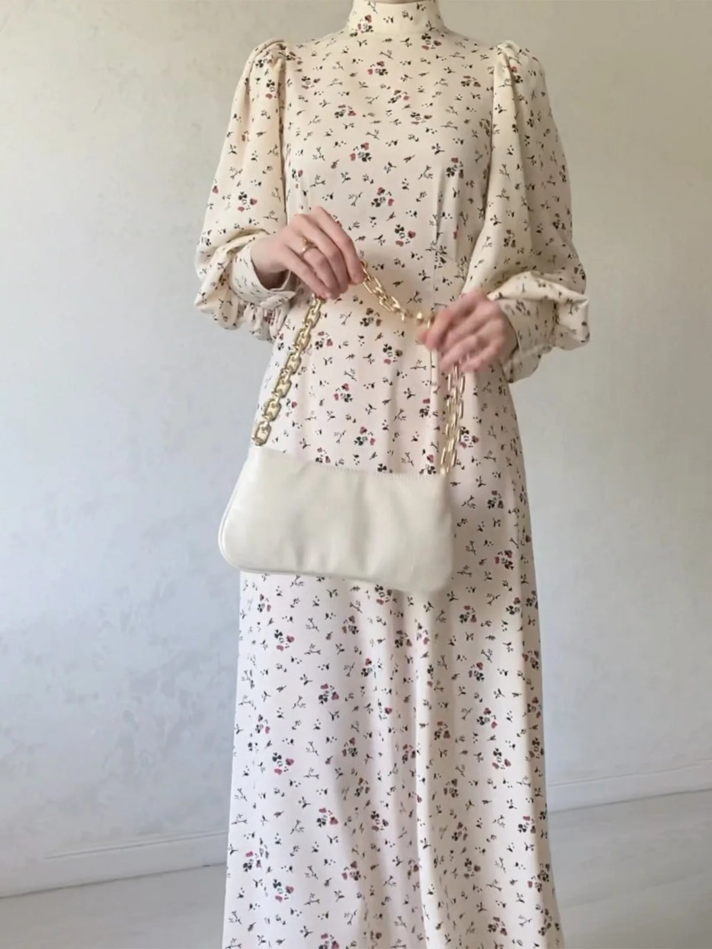 2024 Wholesale Loose Lace up Fragmented Flower Dress Long Sleeved Slim Fit A-Line Dress Dubai Abaya Casual Maxi Dress