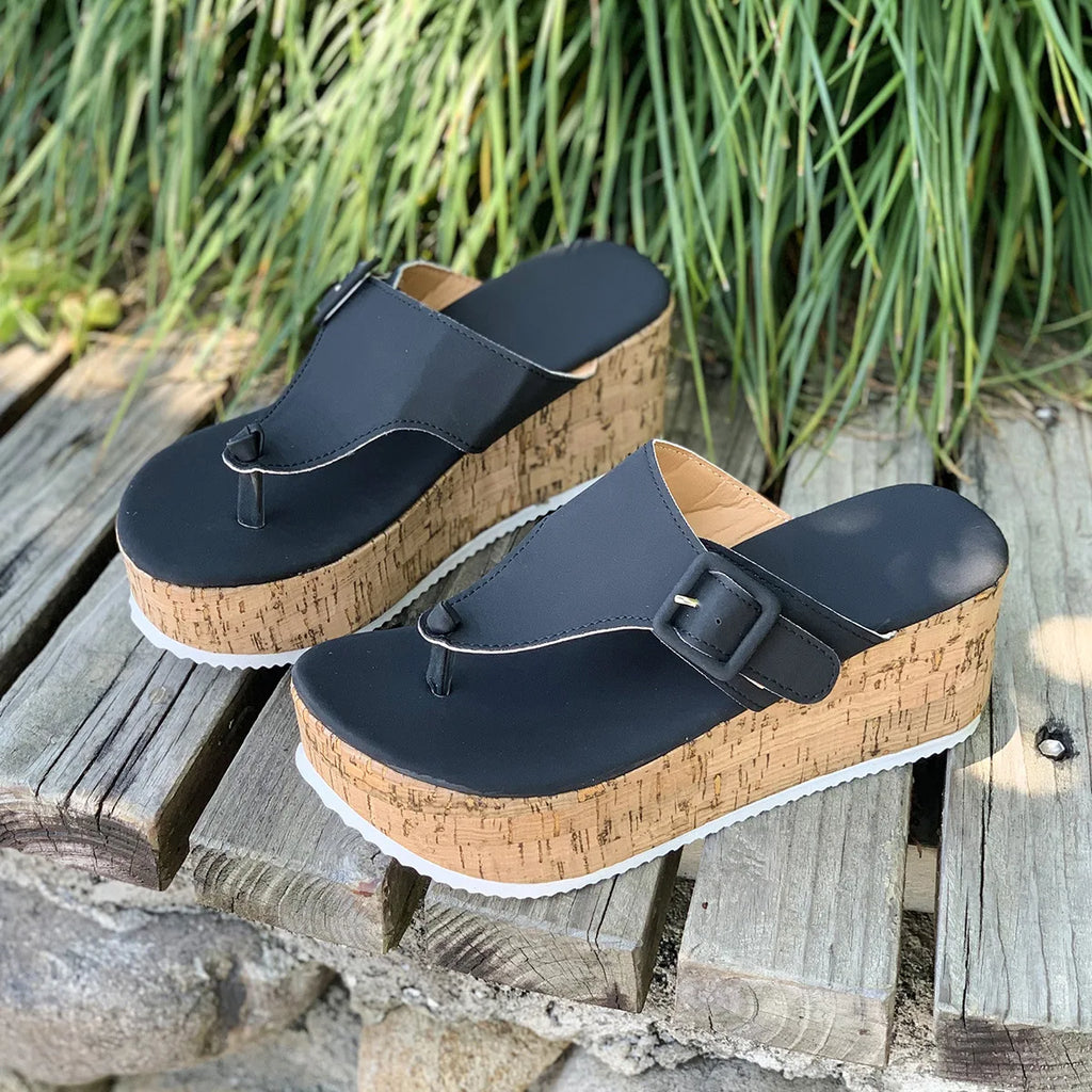 New Arrivals Women's High Heel Sandals Korean Style Flip Flops with Stripe Bottom and Thick Sole Cushioning PVC Eva Material