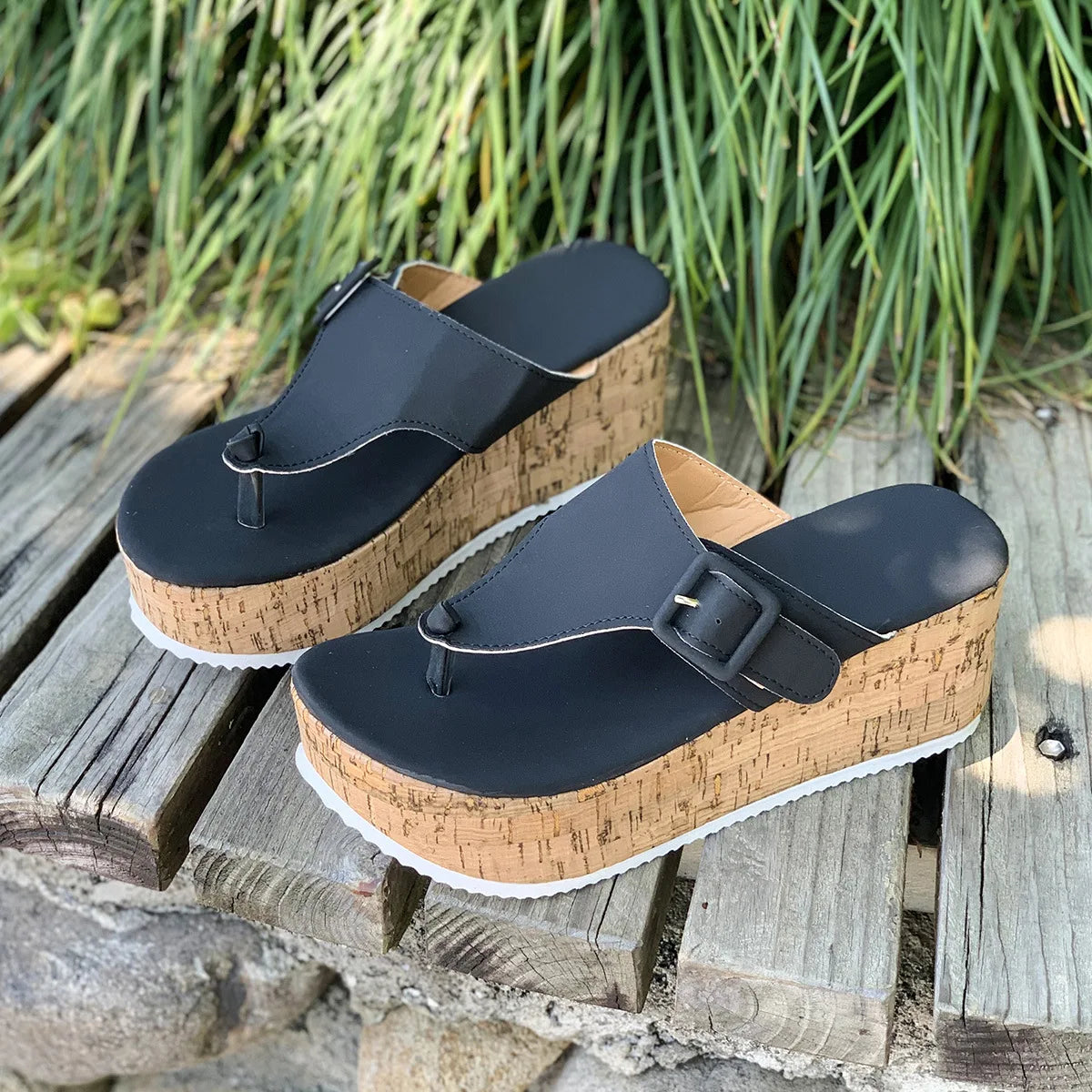New Arrivals Women's High Heel Sandals Korean Style Flip Flops with Stripe Bottom and Thick Sole Cushioning PVC Eva Material