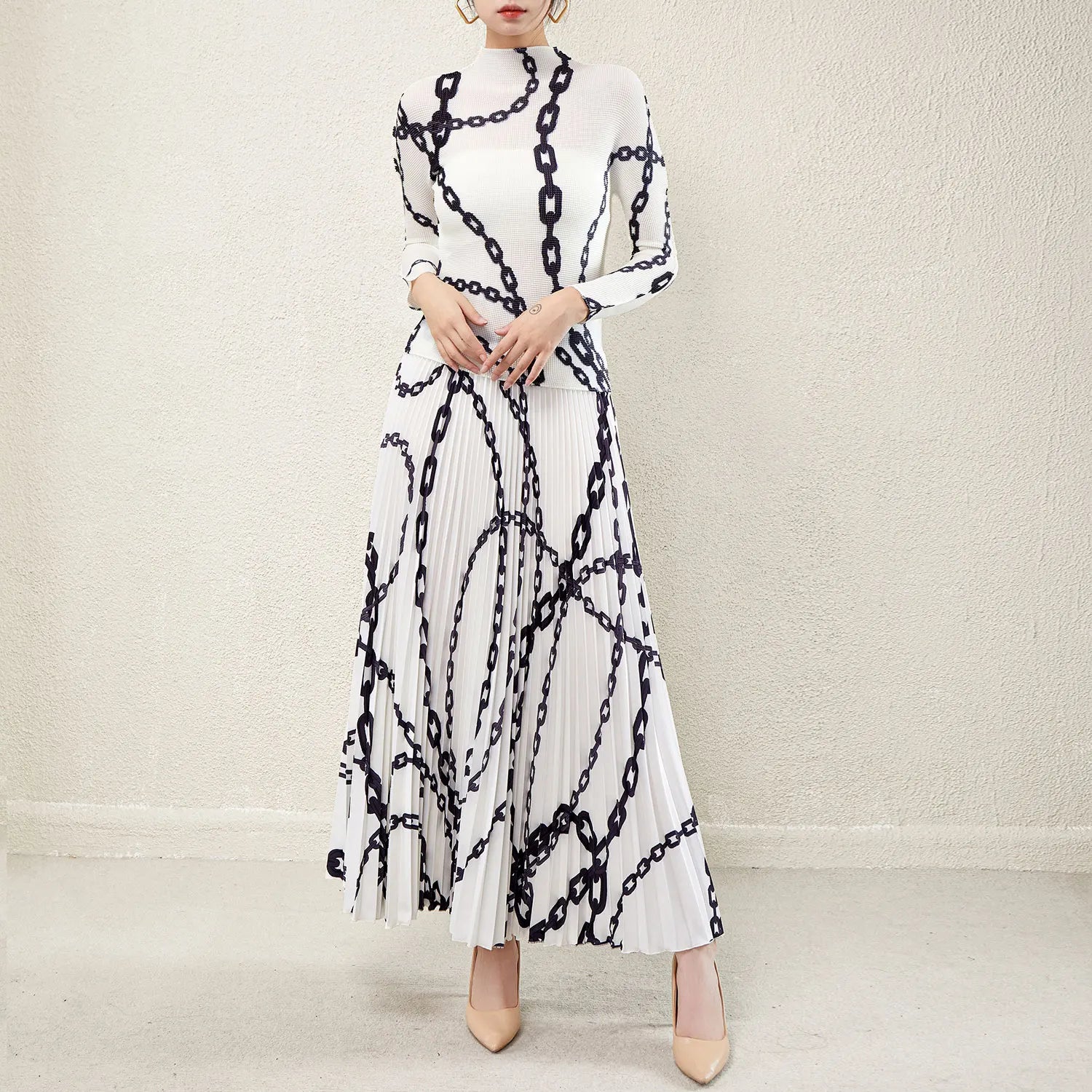 The Latest 2025 Pleated Printed Design Women's 2-piece Set