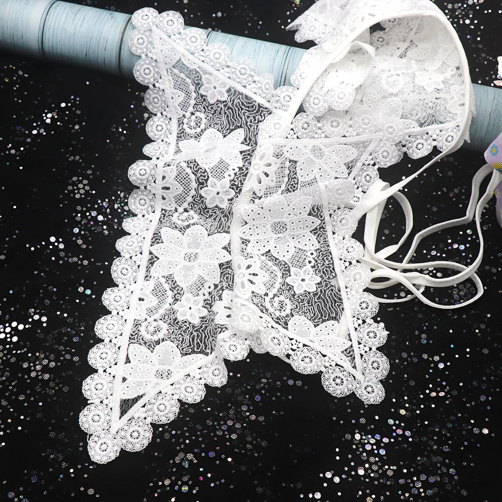 Fashion Front Tie White O-Neck Detachable Embroidery Flower Fake Collar