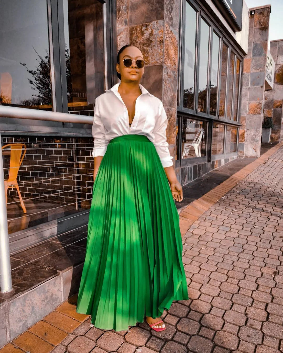 Solid High-Waist Pleated Skirt