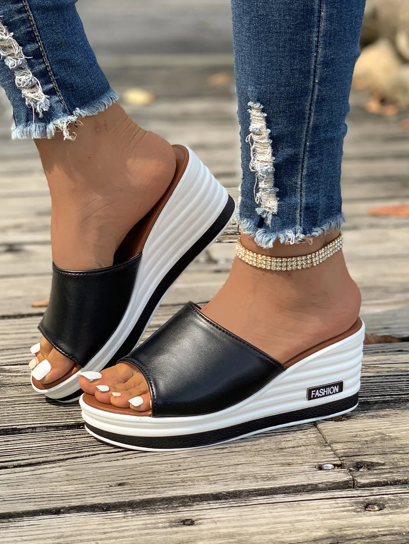 Summer Women Fashion Solid Color Slippers Slope Heel PU Leather Thick High Heel Sandals Shoes Straight Shaped Casual Slippers