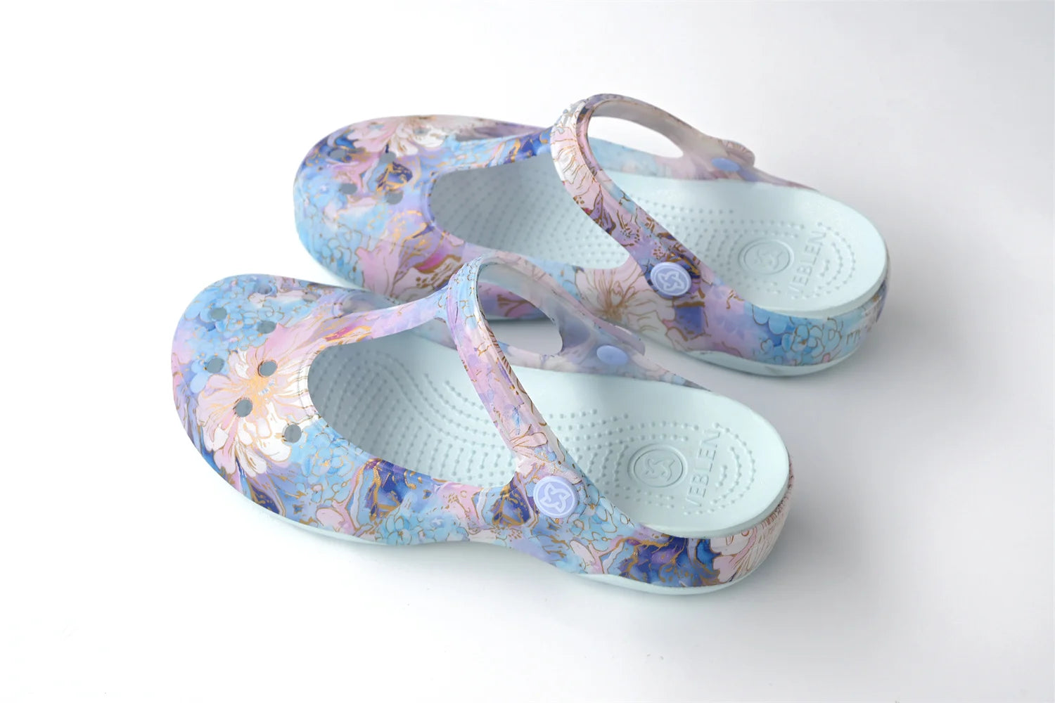 Women's Clogs Beach Sandals EVA Hollow Garden Shoes Hole Slippers Sneakers Water Shoes Slip on Foam Runner