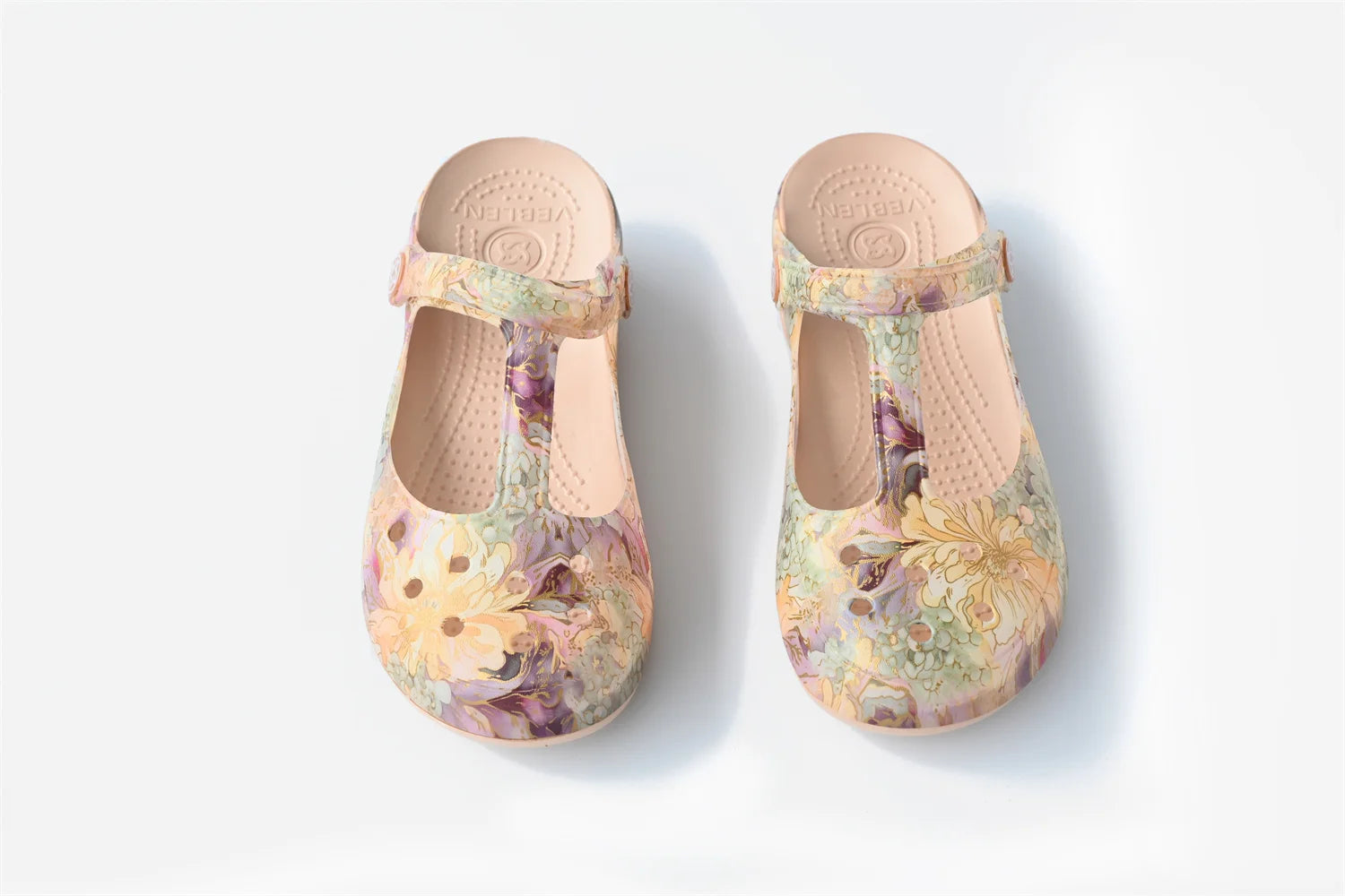 Women's Clogs Beach Sandals EVA Hollow Garden Shoes Hole Slippers Sneakers Water Shoes Slip on Foam Runner