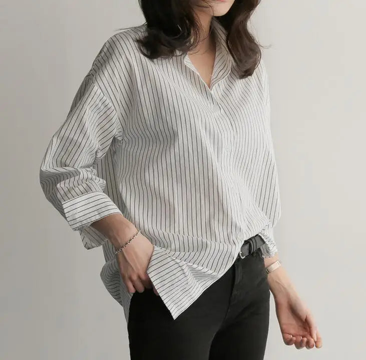 Women Spring and Autumn Cotton Striped Blouse Shirts Loose Casual Long Sleeve Women Shirt Lapel V-neck Button Casual Shirt