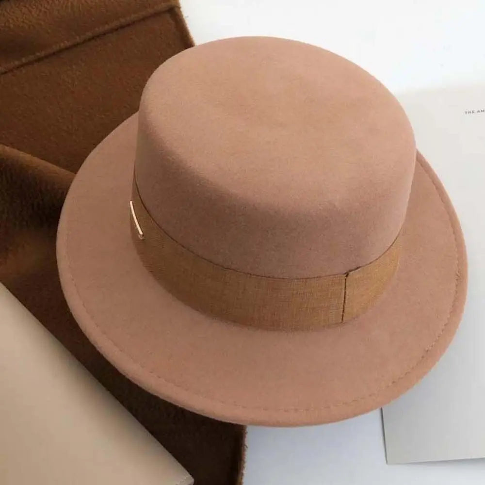 Women's Elegant Woolen Formal Hat Autumn and Winter Black Vintage Lady British Style Flat Top Hat Stage Accessories