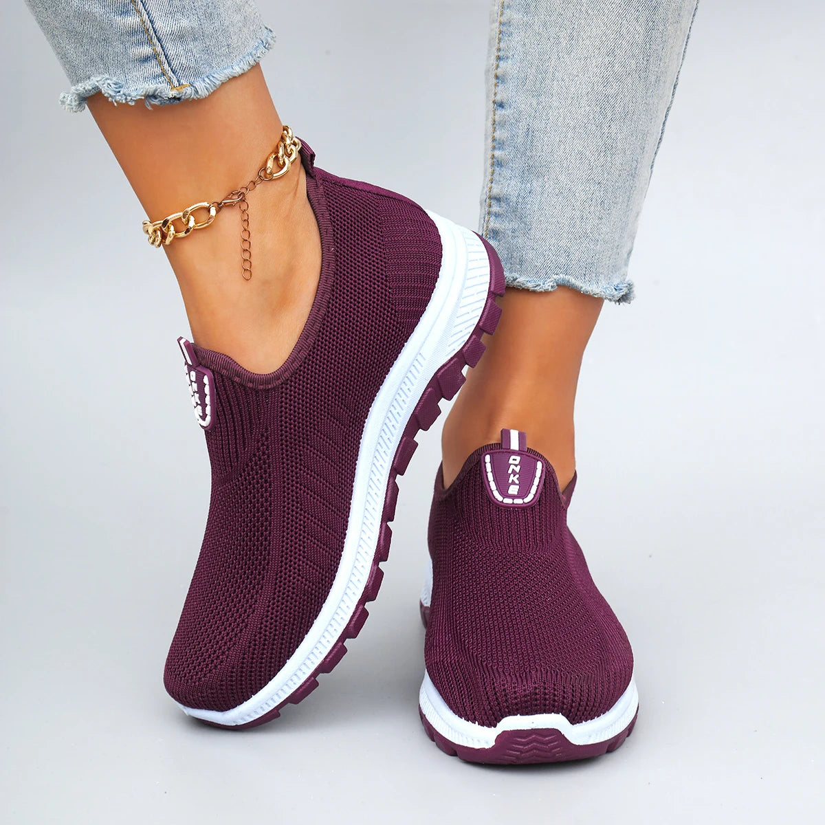 Spring Women's Comfortable, Breathable, Lightweight and Wear-Resistant Casual Shoes with Soft Soles for Lazy People to Step on