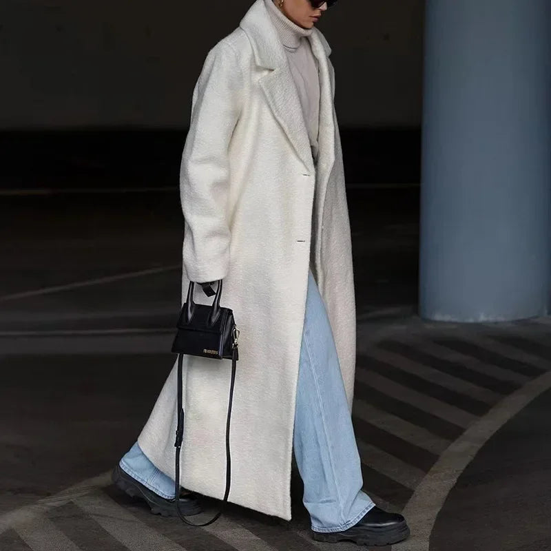 Women's Knee-High Coat with Plush Buckle, Long-Sleeved Lapel, Warm, European and American, Autumn and Winter