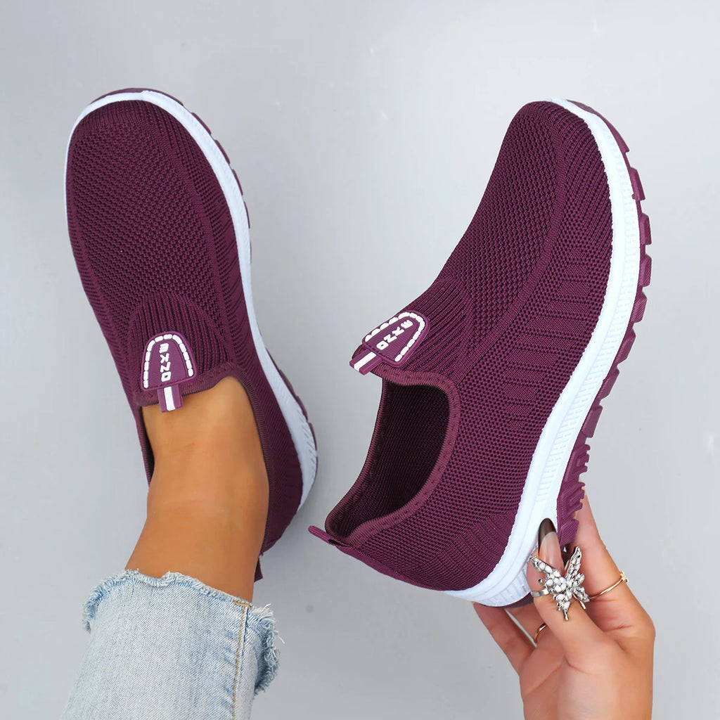 Spring Women's Comfortable, Breathable, Lightweight and Wear-Resistant Casual Shoes with Soft Soles for Lazy People to Step on