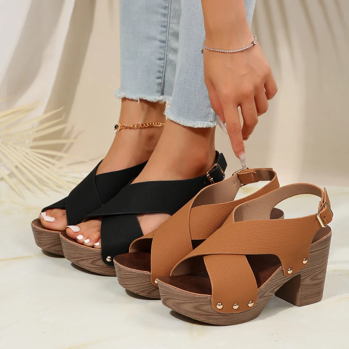 2024 New Women Sandal Platform Heeled Shoes Slingback Shoes Peep Toe Chunky Heel Studded Platform Sandals Shoes for Women