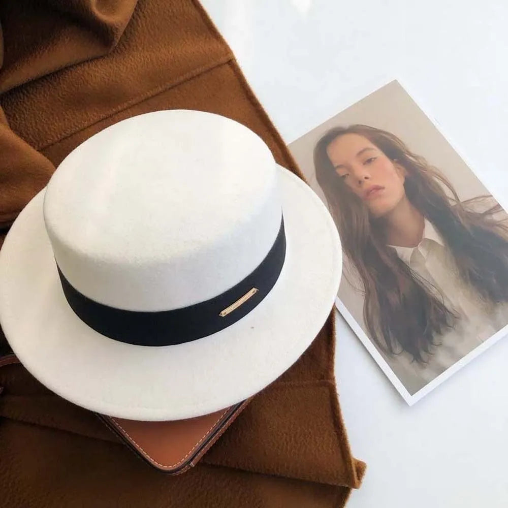 Women's Elegant Woolen Formal Hat Autumn and Winter Black Vintage Lady British Style Flat Top Hat Stage Accessories