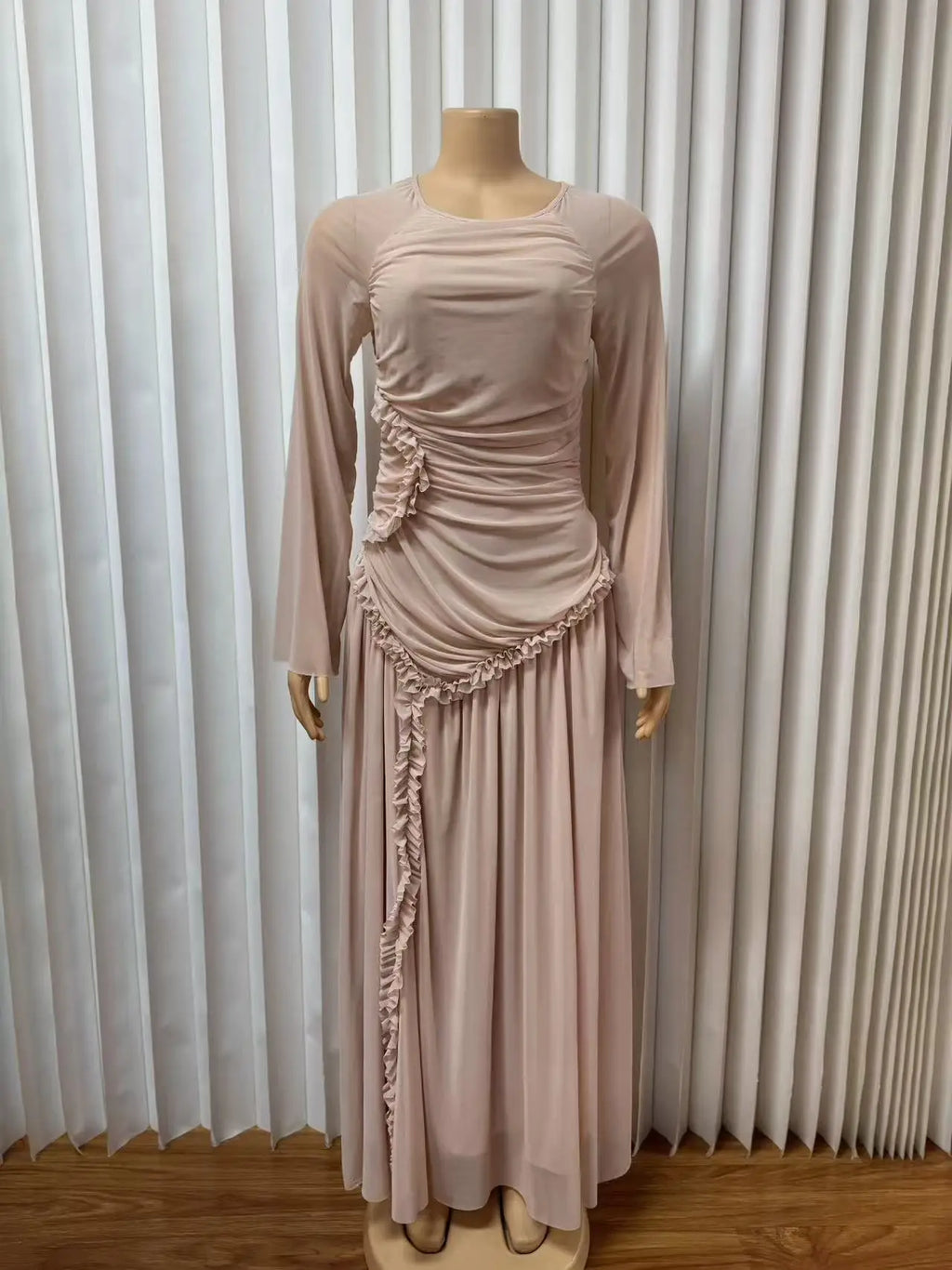 Plus Size Long-sleeved Elegant Dress, European and American Women's Clothing Round Neck Slim-fit Long Dress