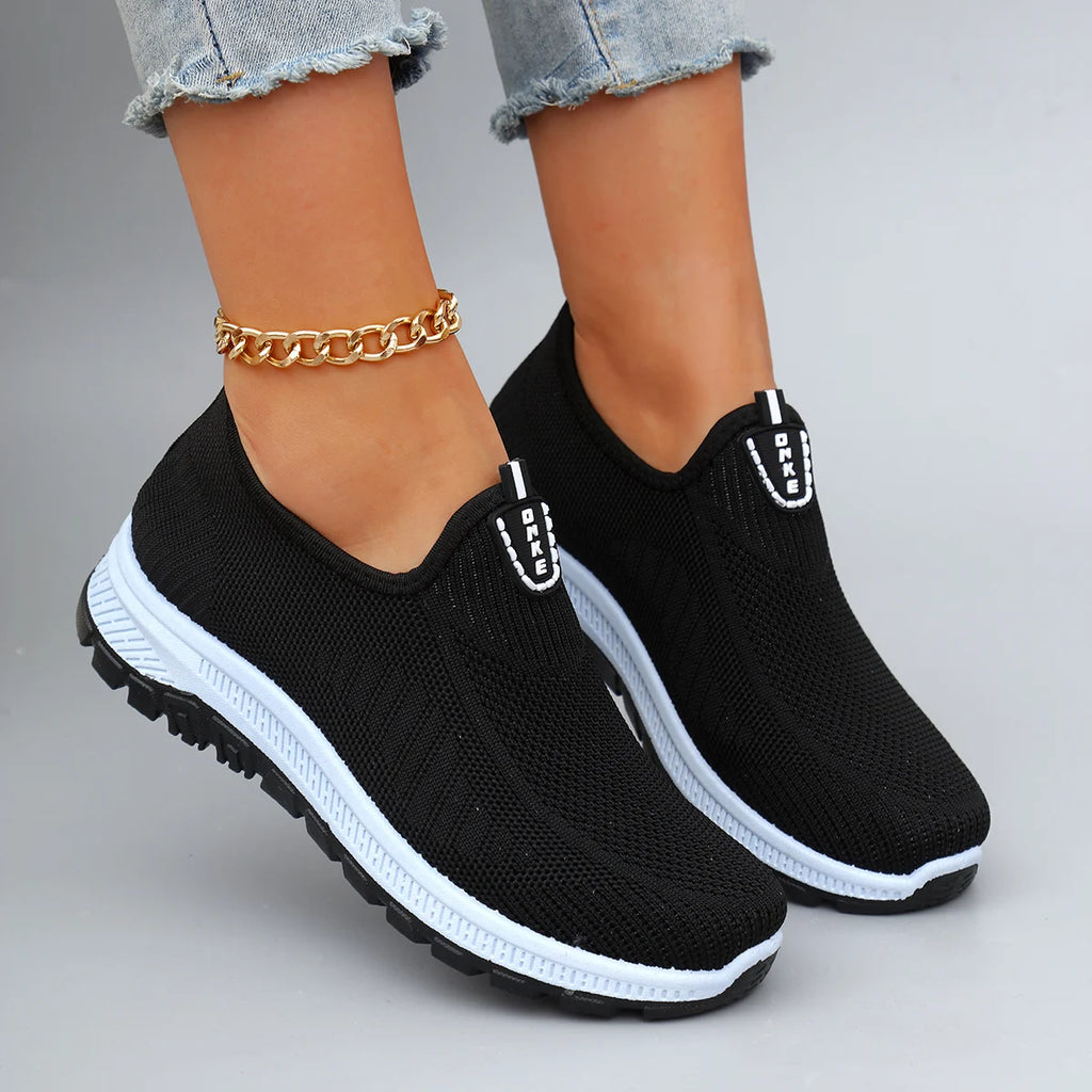 Spring Women's Comfortable, Breathable, Lightweight and Wear-Resistant Casual Shoes with Soft Soles for Lazy People to Step on