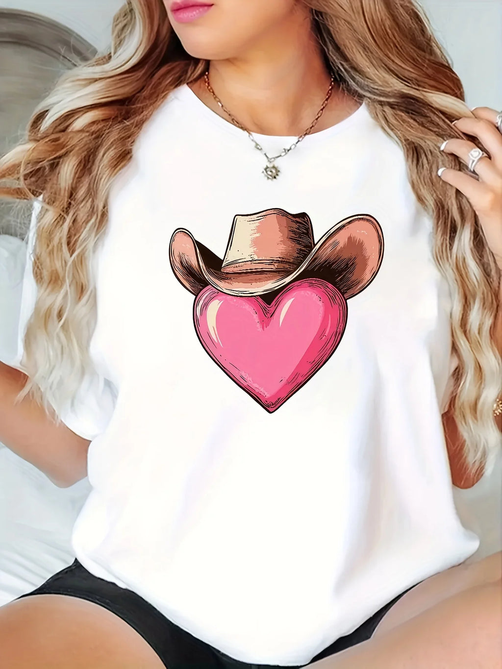 Pink Heart T Shirt Women Short Sleeve Casual Top Western Country Style Graphic Comfort Soft Fabric for Everyday Wear