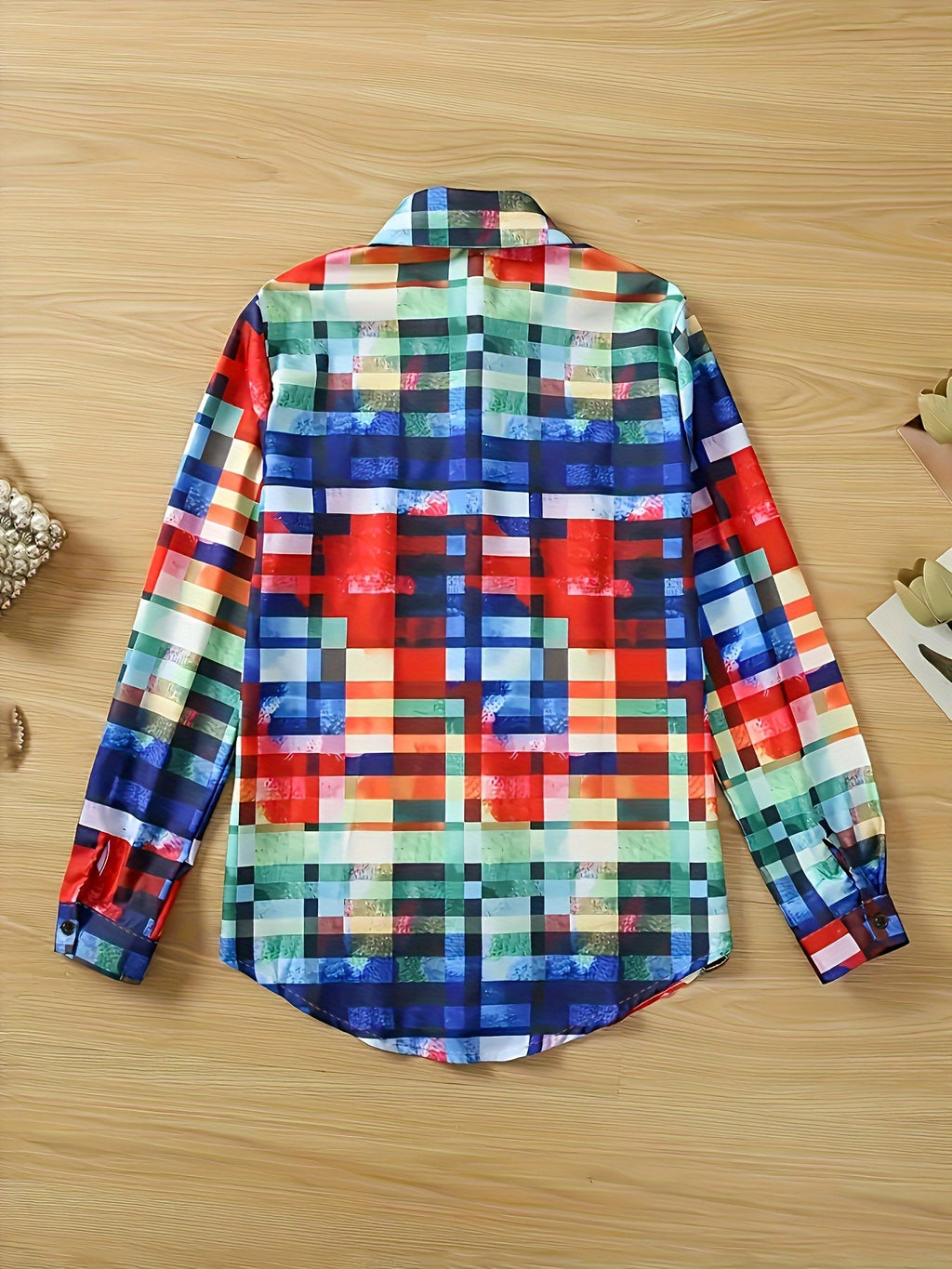 Plus Size Ombre Plaid Button Front Shirt, Casual Flap Pocket Long Sleeve Shirt For Spring & Fall, Women's Plus Size Clothing