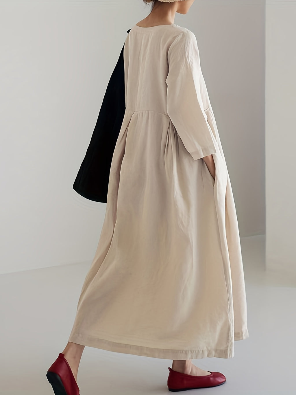 Chic Solid Maxi Dress with Pleated Hem - Flattering 3/4 Sleeves & Loose Fit - Perfect for Spring & Fall - Womens Casual Crew Neck Dress
