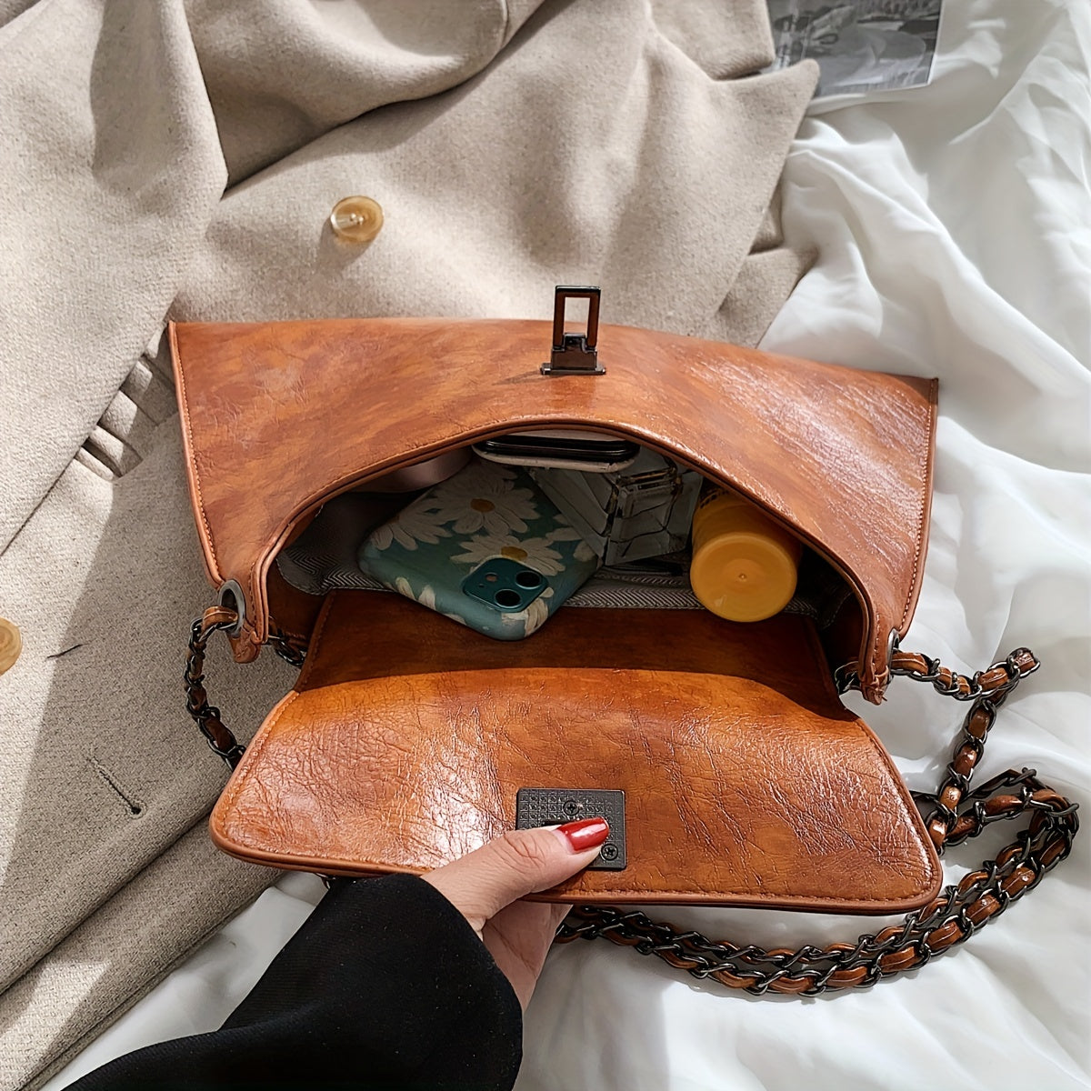 Vintage Glam Metal Chain Baguette Bag - Chic Underarm Purse with Premium Faux Leather Texture and Timeless Chain Strap - Versatile Fashion Accessory