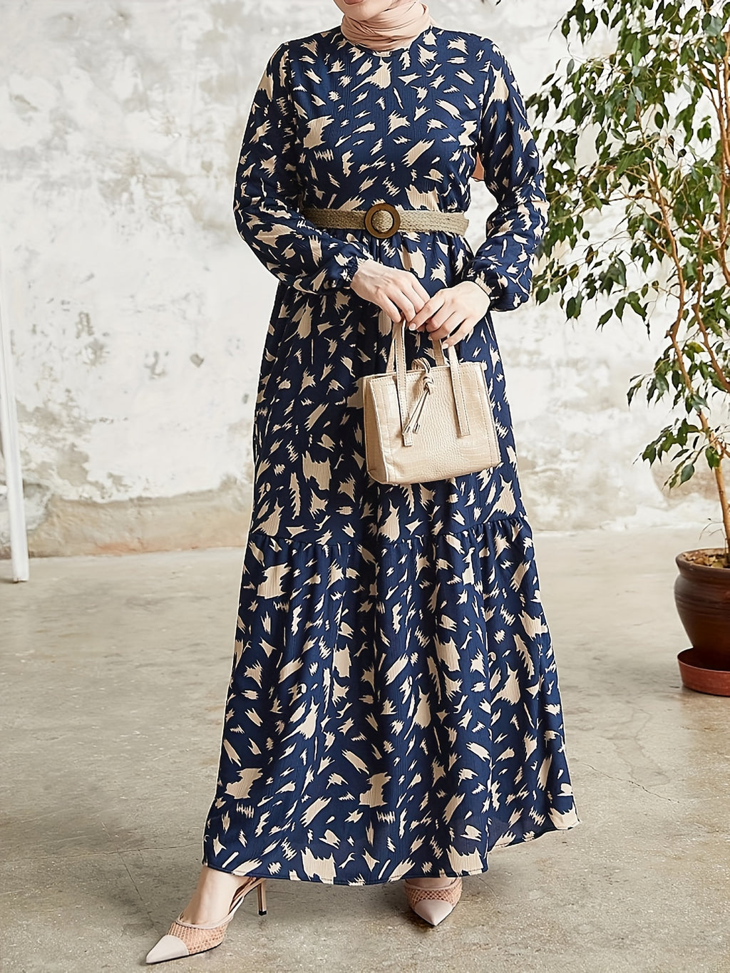 Vibrant Color Block Maxi Dress - Elastic Polyester Crew Neck Modest Dress with Belt, Machine Washable, Random Print, Woven Fabric, Perfect for Spring & Fall, Middle East Style Womens Clothing