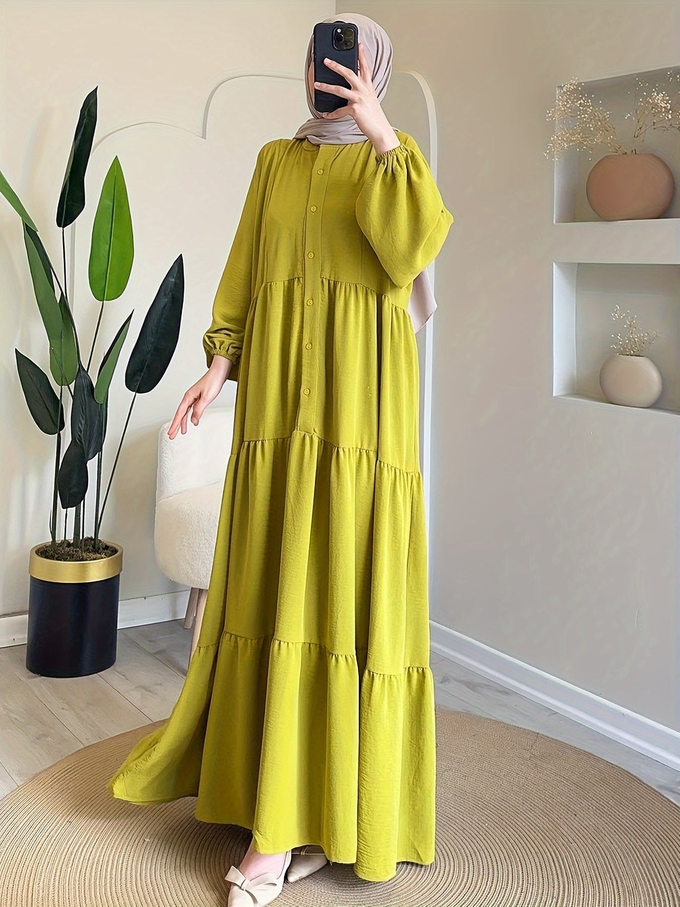 Timeless Appeal, Elegant Solid Color Maxi Dress for Women - Polyester & Spandex Blend, Machine Washable, Belt Detail, Perfect for All Seasons