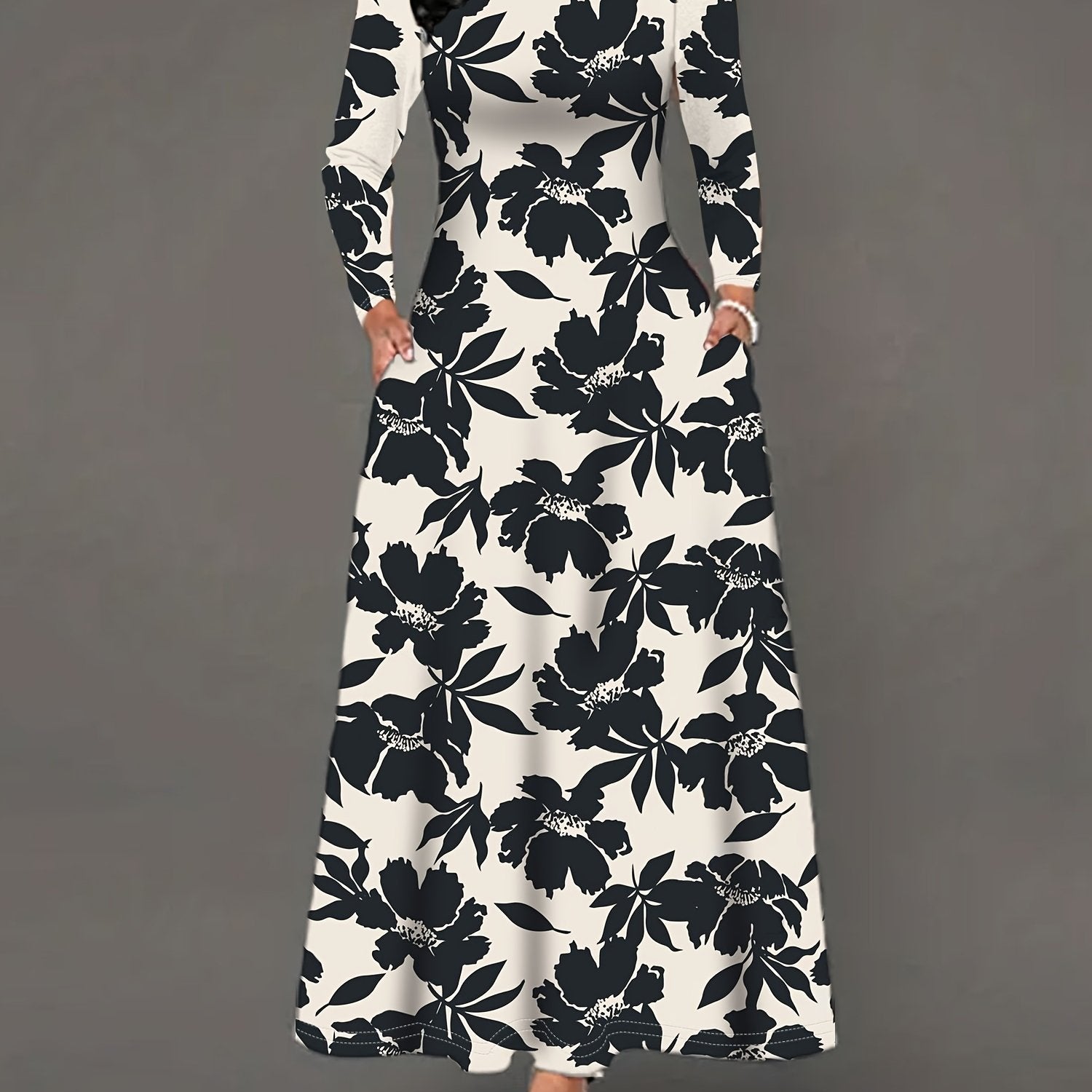 Stylish Women's Long Sleeve Maxi Dress with Pockets - Elegant Leopard Print, Crew Neck, Stretchy Polyester Blend for Fall/Winter
