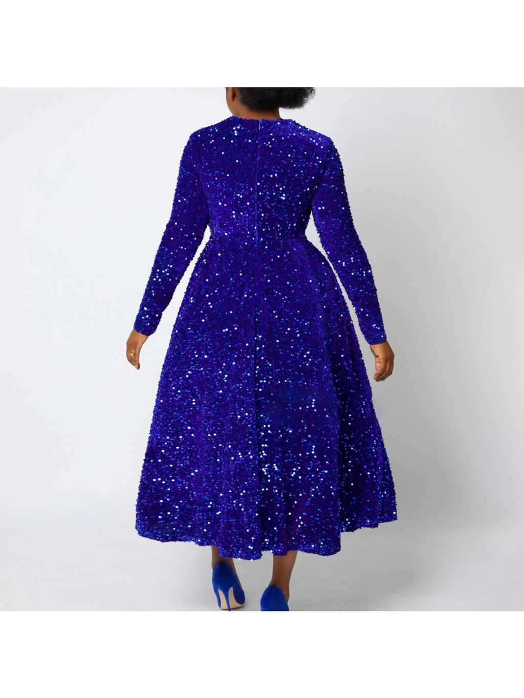 Elegant Plus Size Sequin Maxi Dress for Women - Long Sleeve, A-Line Flared Party & Cocktail Gown with Sparkle Glitter Detail