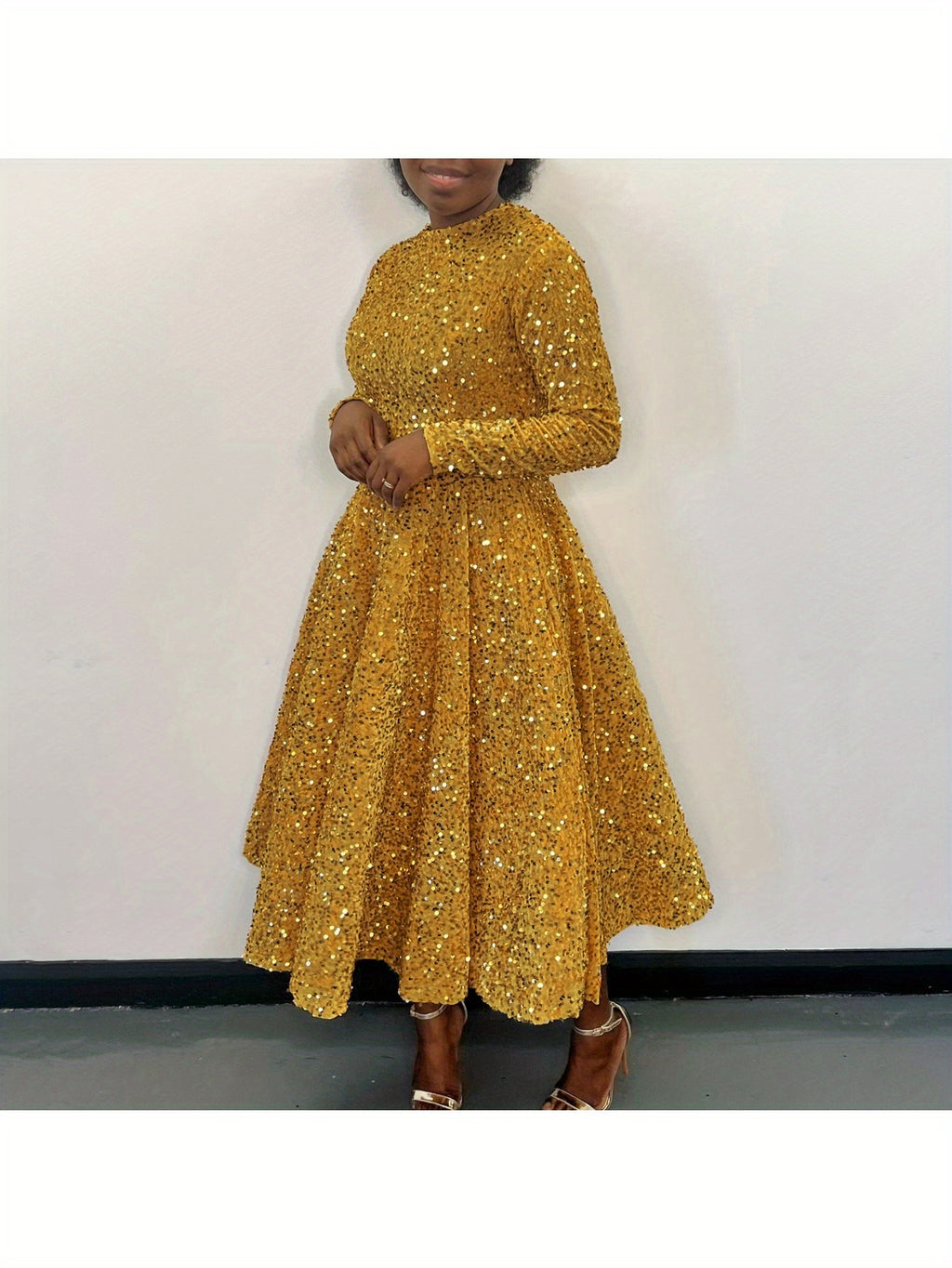 Elegant Plus Size Sequin Maxi Dress for Women - Long Sleeve, A-Line Flared Party & Cocktail Gown with Sparkle Glitter Detail