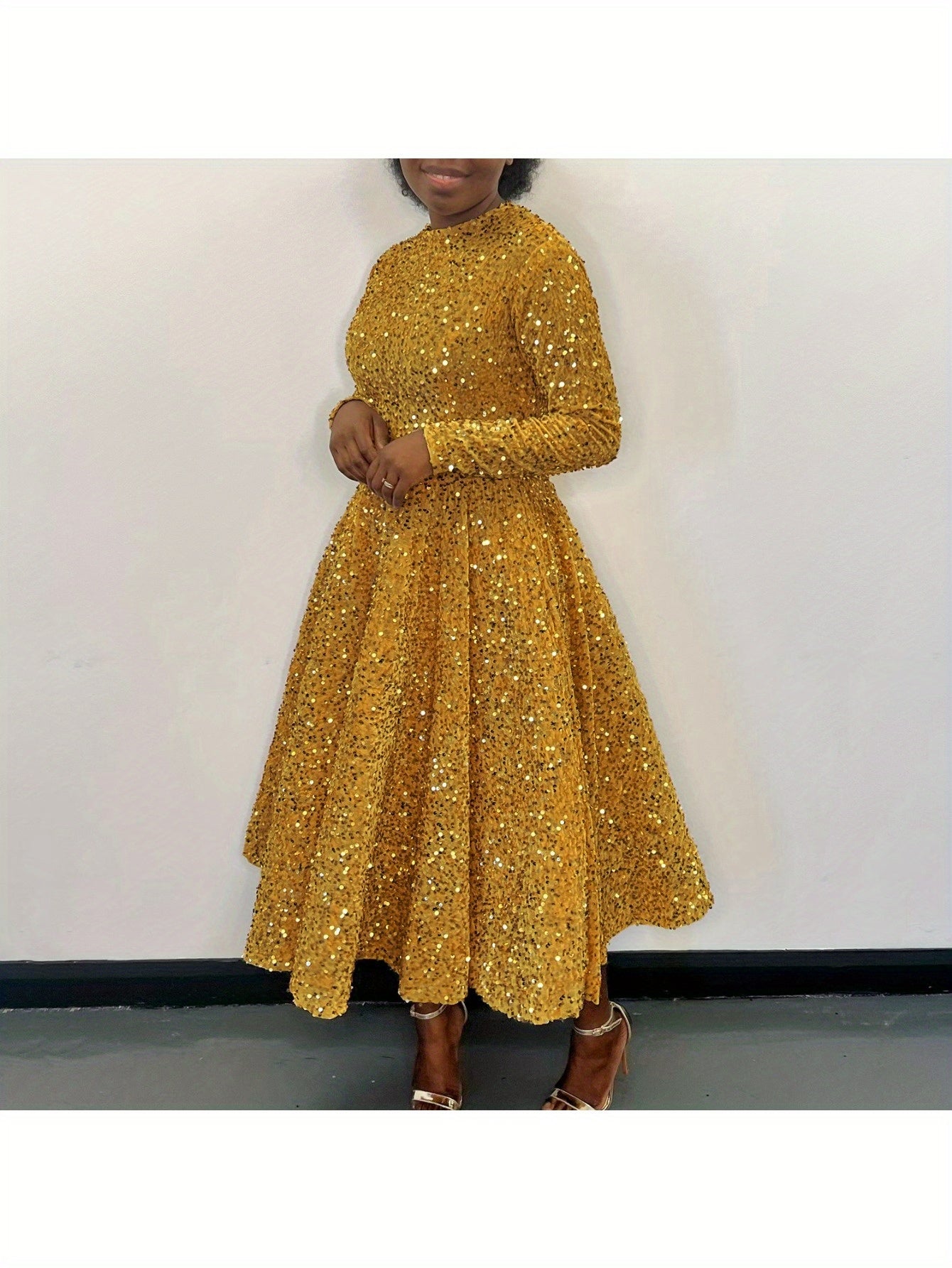 Elegant Plus Size Sequin Maxi Dress for Women - Long Sleeve, A-Line Flared Party & Cocktail Gown with Sparkle Glitter Detail